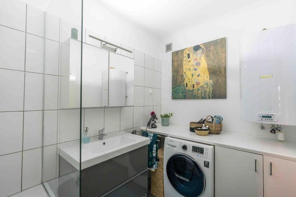 Cozy And Stylish Apartment Near Schoenbrunn Castle Viena Exterior foto